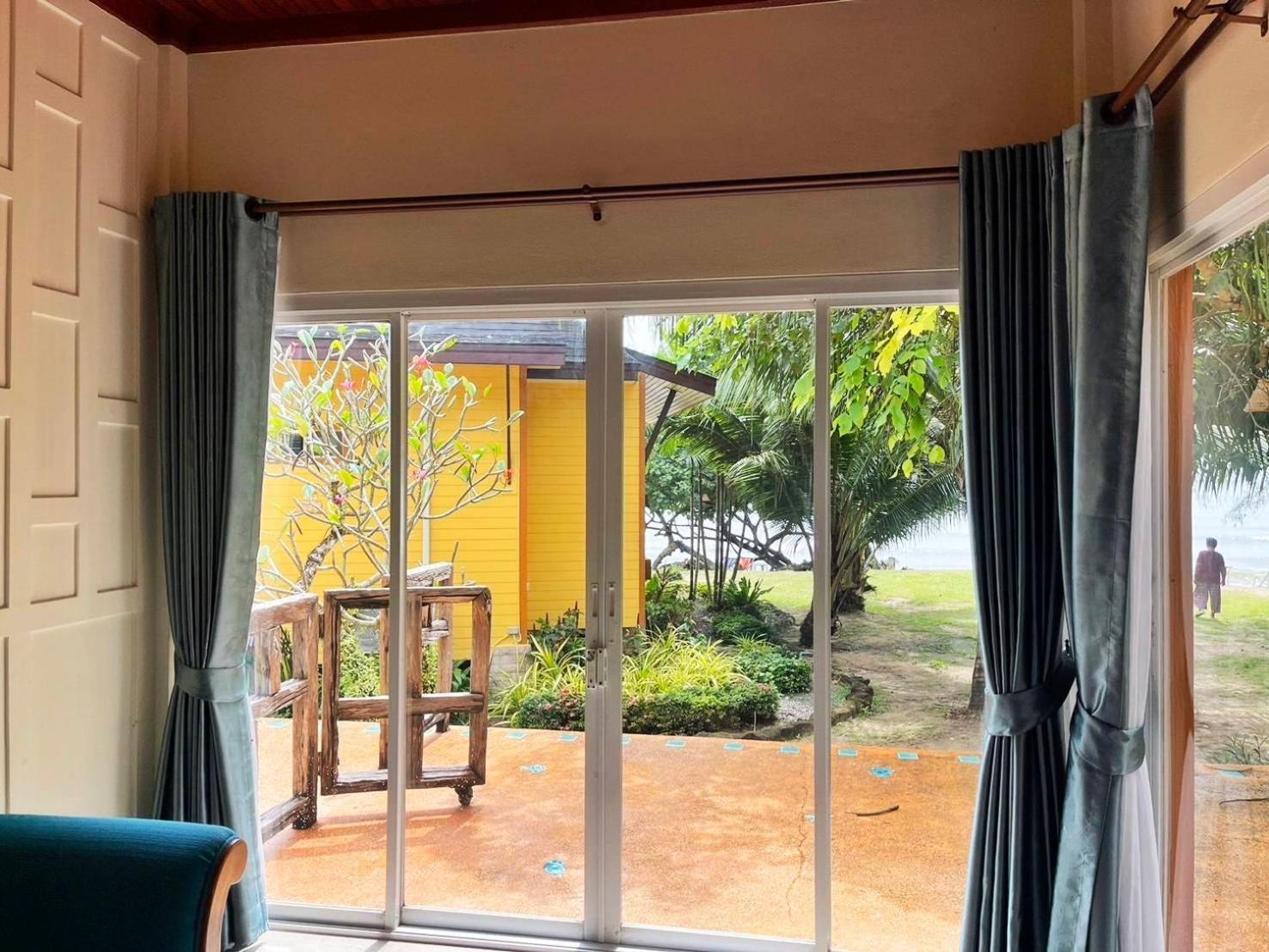 Coconut Beach Resort, Ko Čang Pokoj fotografie