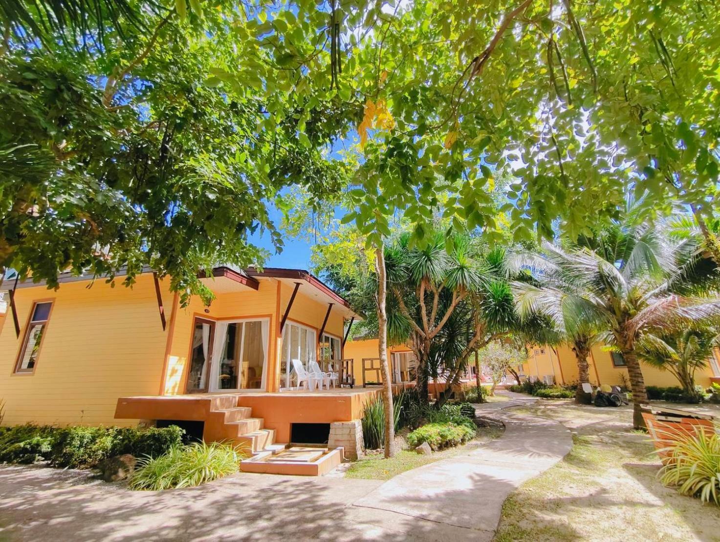 Coconut Beach Resort, Ko Čang Pokoj fotografie